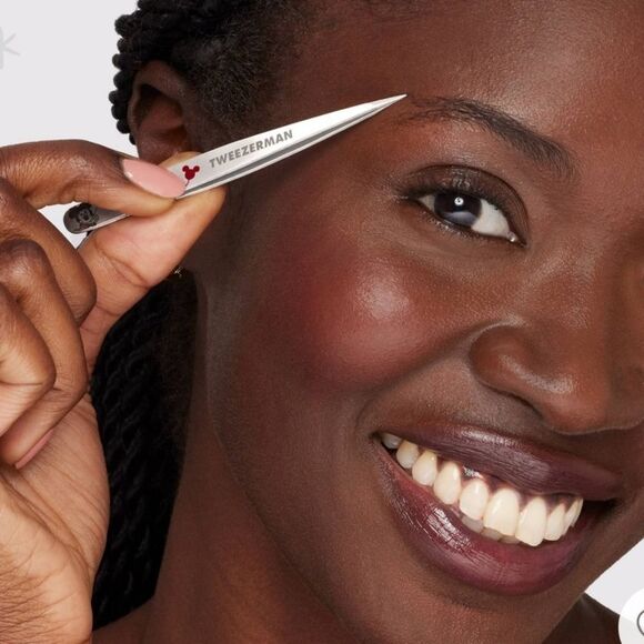 Tweezerman X Disney Mickey Mouse Petite Tweezer Set - Picture 5 of 11